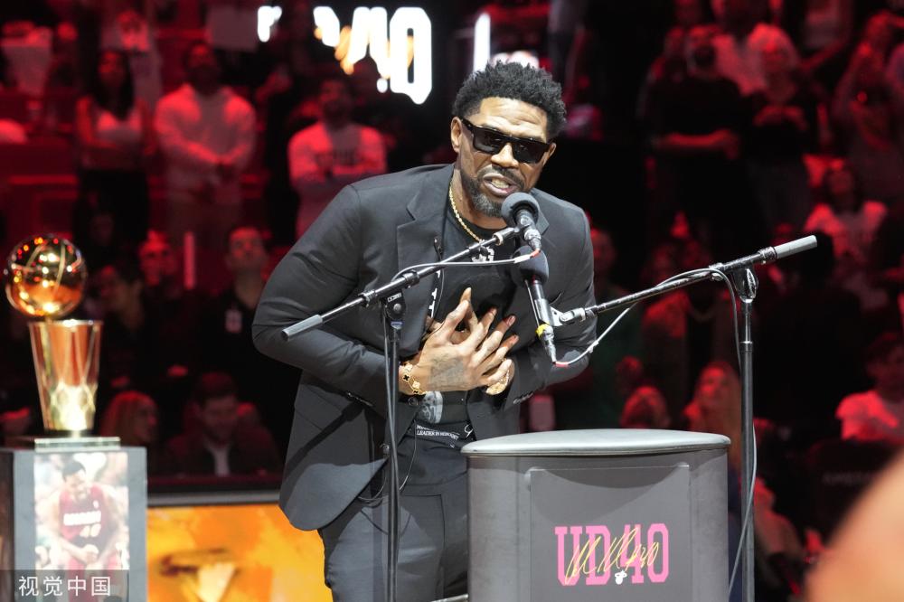 临危不乱的 临危不乱的